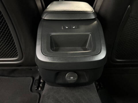 2024 Volvo S60 B5 Plus Dark Theme