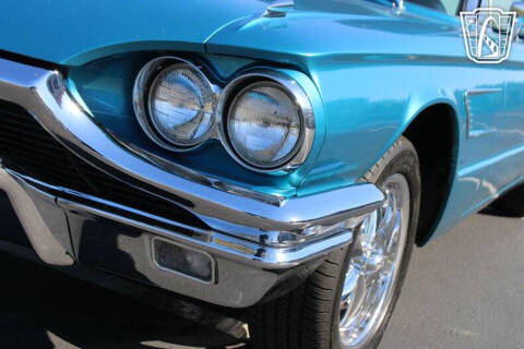1965 Ford Thunderbird