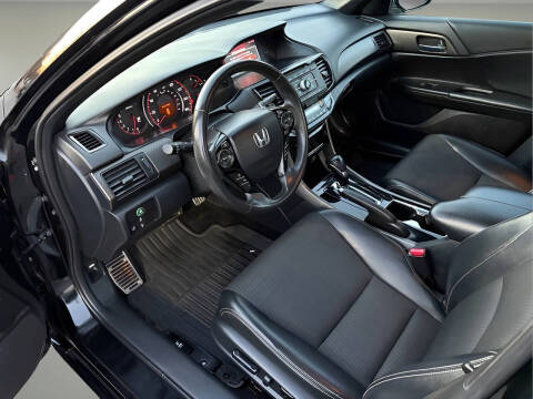 2016 Honda Accord Sport w/Honda Sensing