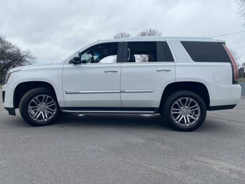2018 Cadillac Escalade for sale at Beckham's Used Cars in Milledgeville GA