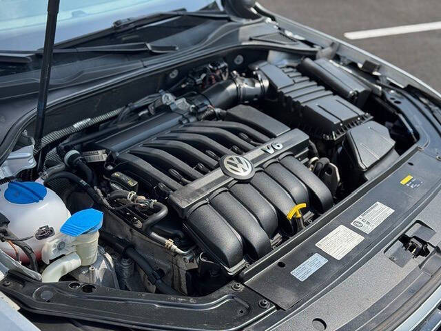 2017 Volkswagen Passat V6 SEL Premium