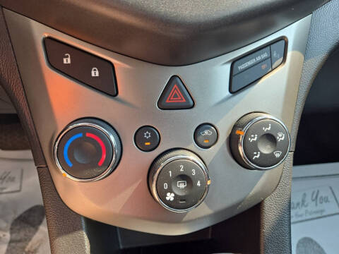 2013 Chevrolet Sonic LT Auto