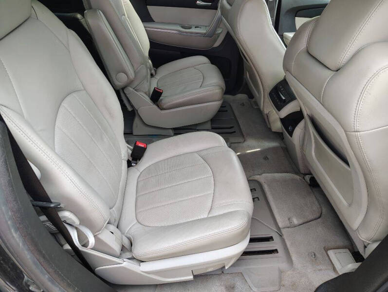 2011 GMC Acadia SLT-2