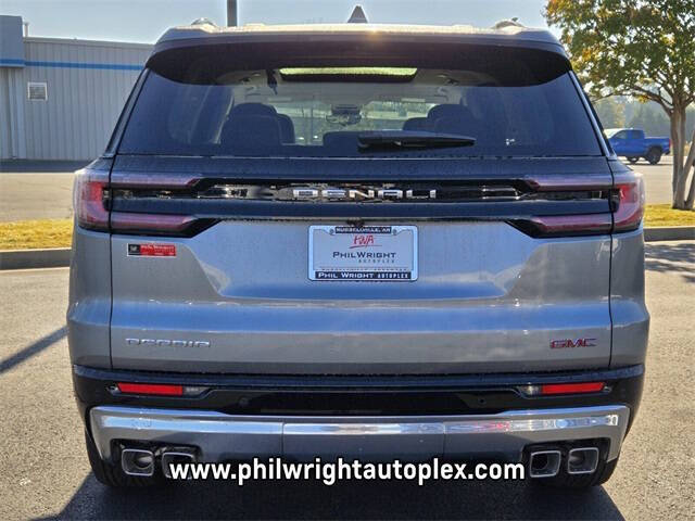 2026 GMC Acadia Denali