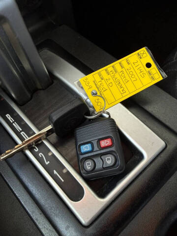 2007 Ford Mustang