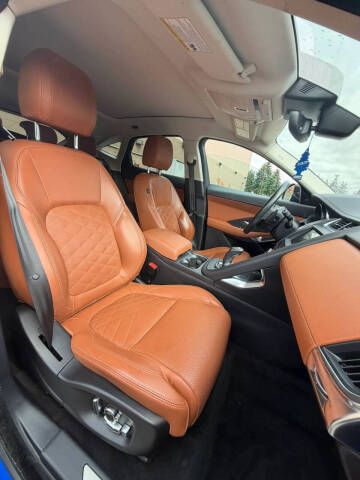 2020 Jaguar E-PACE P250 SE