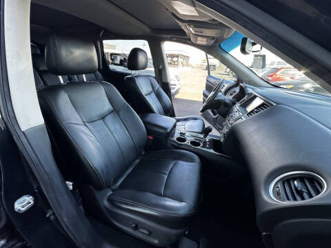 2016 Nissan Pathfinder Platinum