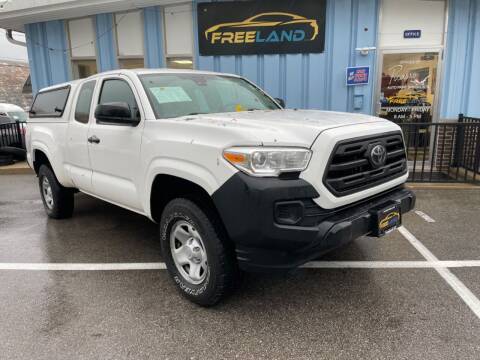 2018 Toyota Tacoma for sale at Freeland LLC in Waukesha WI