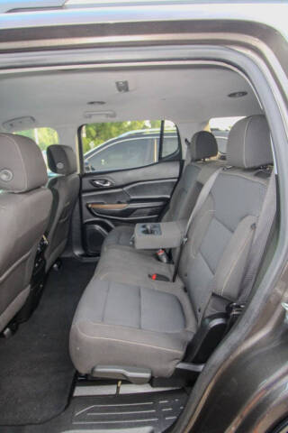 2020 GMC Acadia SLE