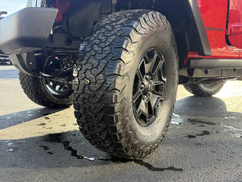 2017 Jeep Wrangler Willys Wheeler