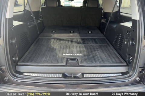 2017 Cadillac Escalade ESV Luxury
