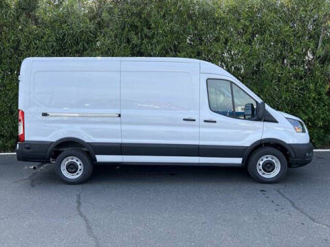 2025 Ford Transit 250