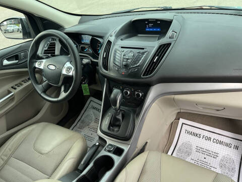 2016 Ford Escape SE