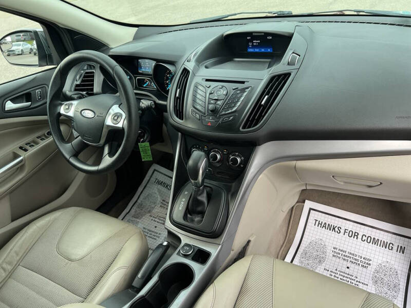 2016 Ford Escape SE
