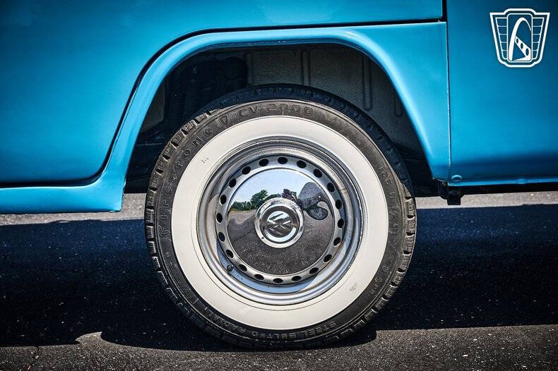 1990 Volkswagen Bus