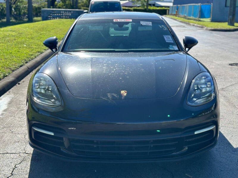 2018 Porsche Panamera 4 E-Hybrid
