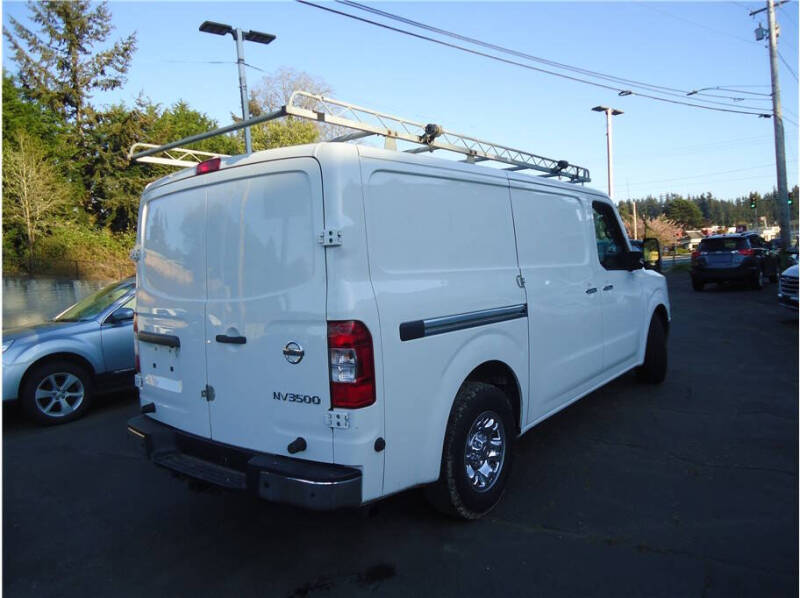 2019 Nissan NV