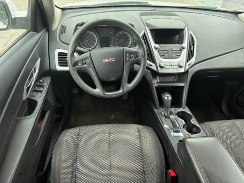 2017 GMC Terrain SLE-1