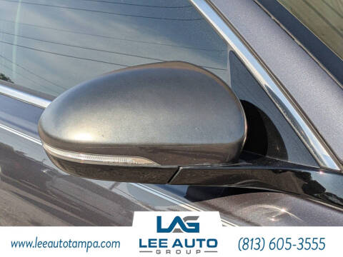 2017 Kia Cadenza Premium