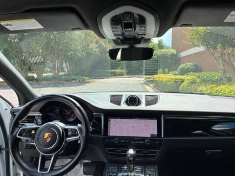 2021 Porsche Macan