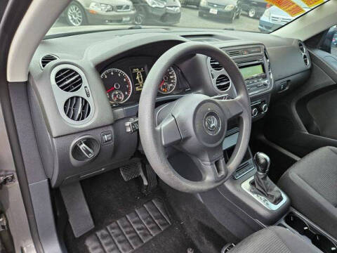 2012 Volkswagen Tiguan
