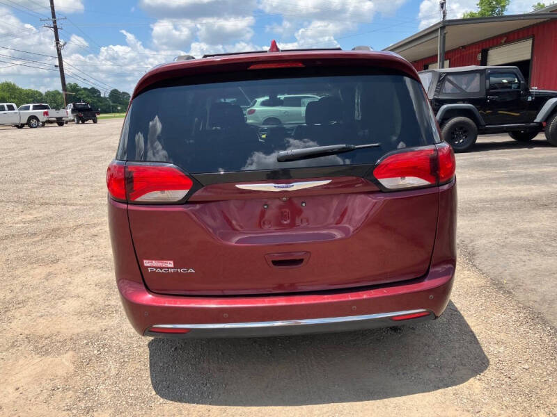 2019 Chrysler Pacifica Touring L