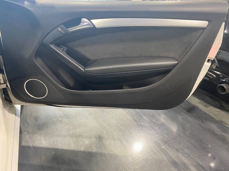 2009 Audi S5 quattro