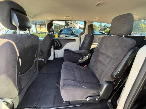 2014 Dodge Grand Caravan American Value Package