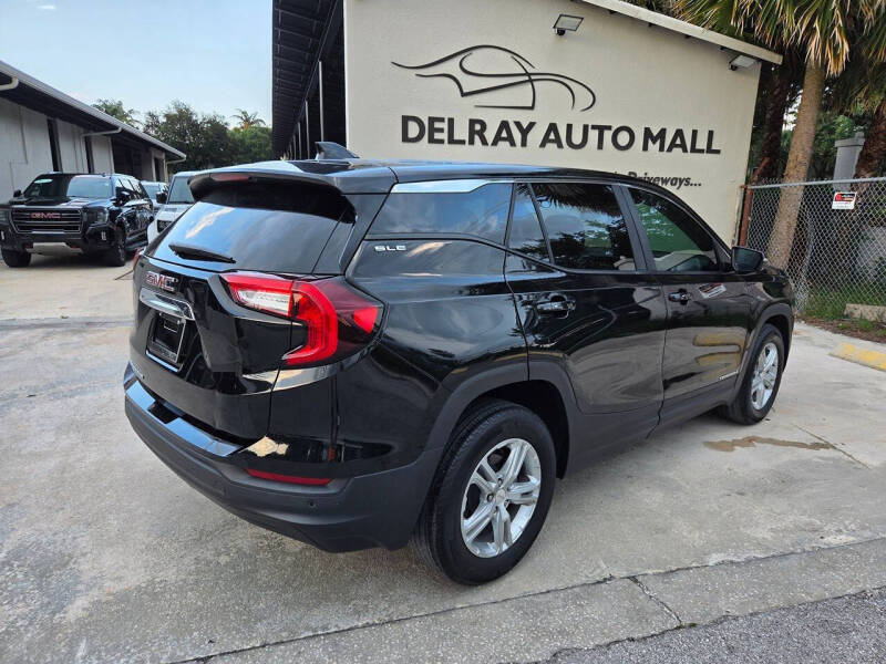 2024 GMC Terrain SLE