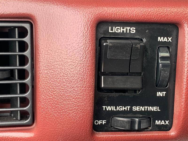 1992 Oldsmobile Custom Cruiser