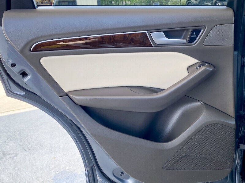 2015 Audi Q5 2.0T quattro Premium Plus