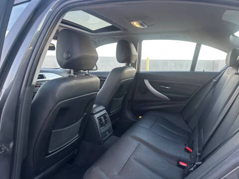 2013 BMW 3 Series 328i