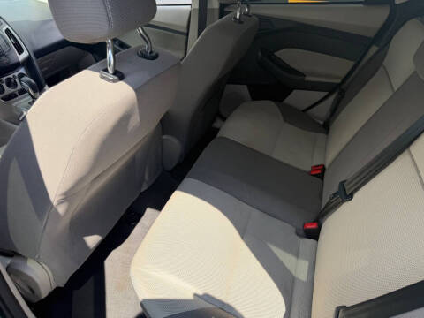 2012 Ford Focus SE