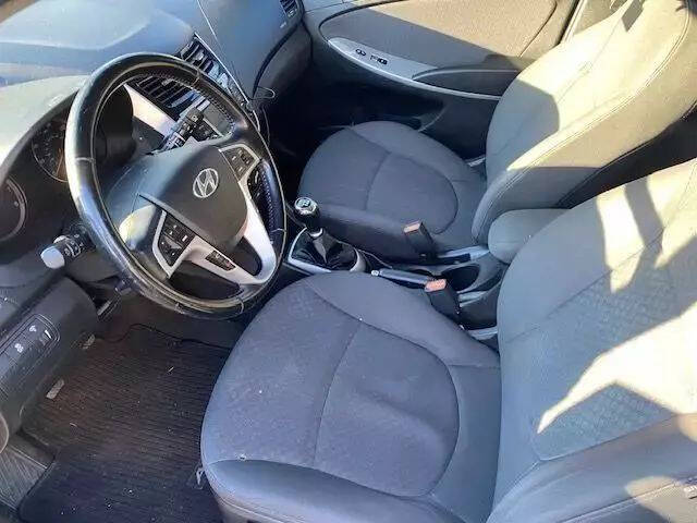 2014 Hyundai Accent SE