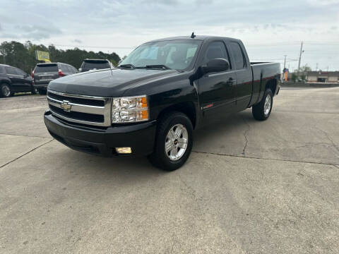 2008 Chevrolet Silverado 1500 for sale at WHOLESALE AUTO GROUP in Mobile AL