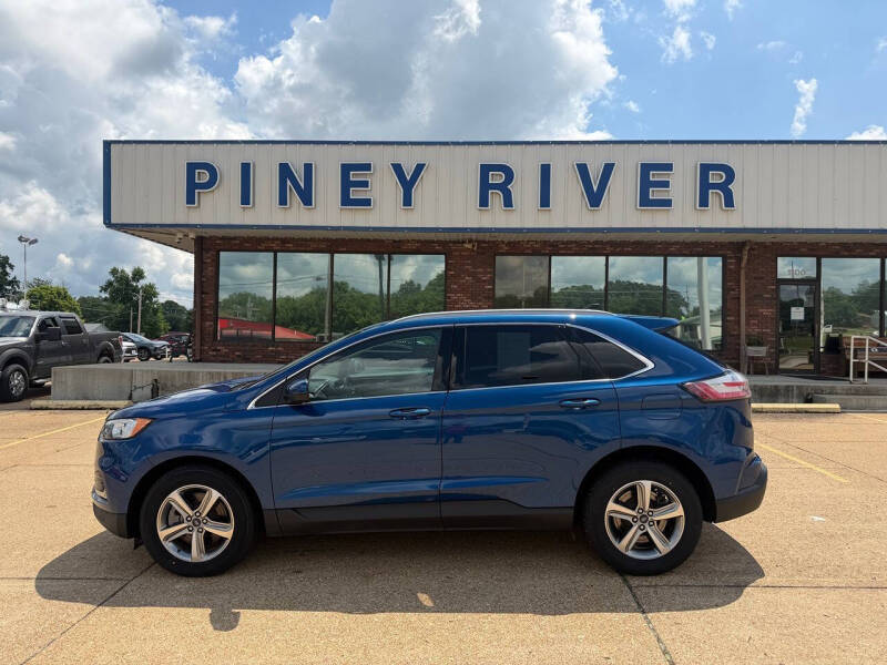 2022 Ford Edge SEL