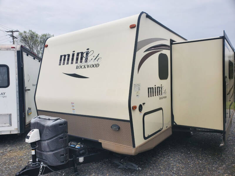 2016 Rockwood Mini lite 2504S