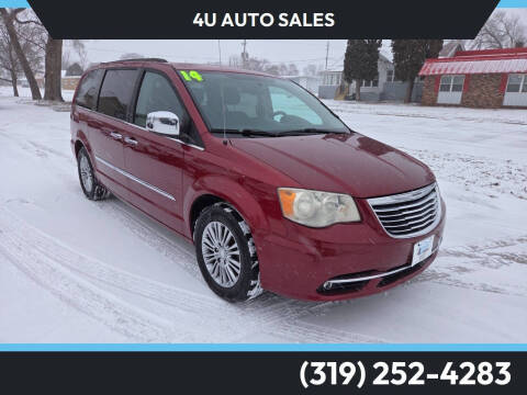 2014 Chrysler Town and Country Touring-L