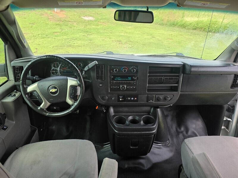 2017 Chevrolet Express LT 3500