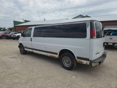 2001 Chevrolet Express G3500 LS