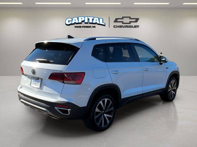 2024 Volkswagen Taos SE