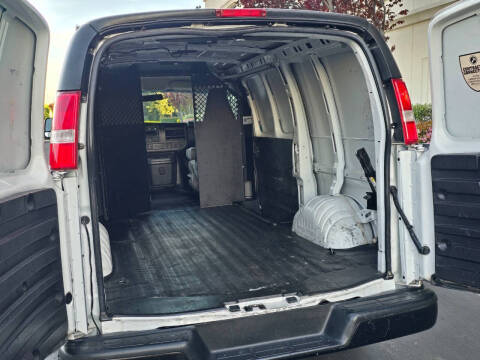 2020 Chevrolet Express 2500