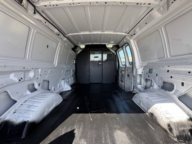 2012 Ford E-Series E-250