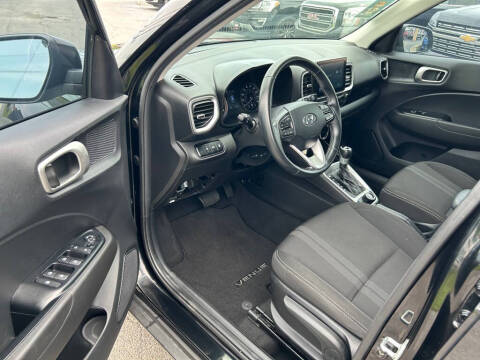 2021 Hyundai Venue SEL