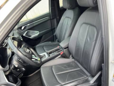 2023 Audi Q3 quattro S line Premium 45 TFSI