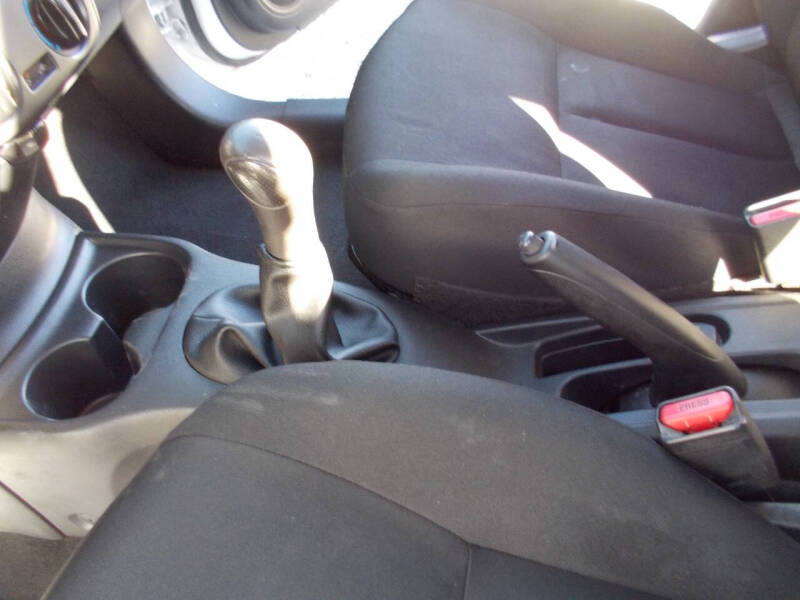 2016 Nissan Versa 1.6 S