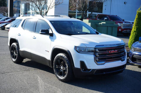 2023 GMC Acadia AT4