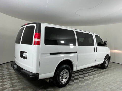 2023 Chevrolet Express LS 3500