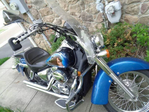 2004 Honda VT 750