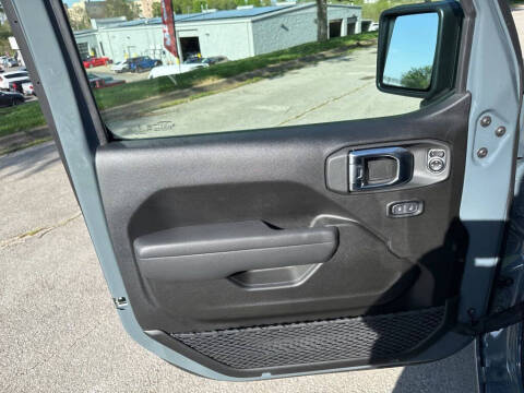 2025 Jeep Wrangler Sport S 4xe